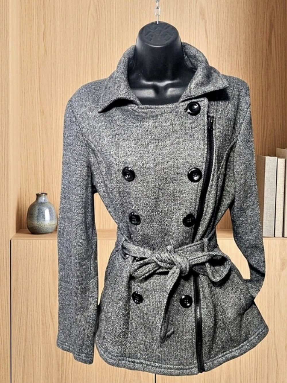 Maralyn & Me Gray Double-Breasted Belted Pea Coat Like New